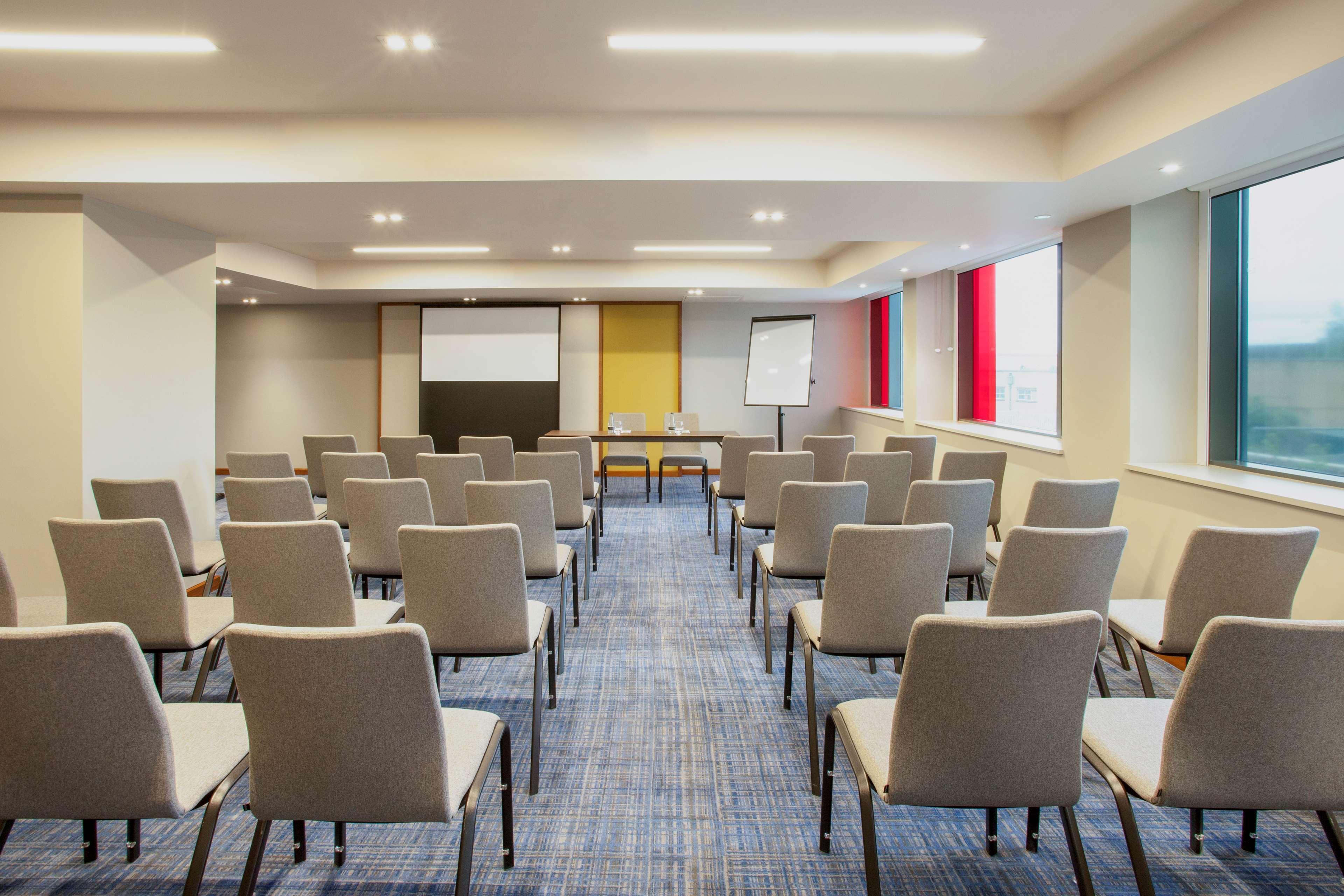 Hyatt Place West London Hayes Hillingdon Ngoại thất bức ảnh