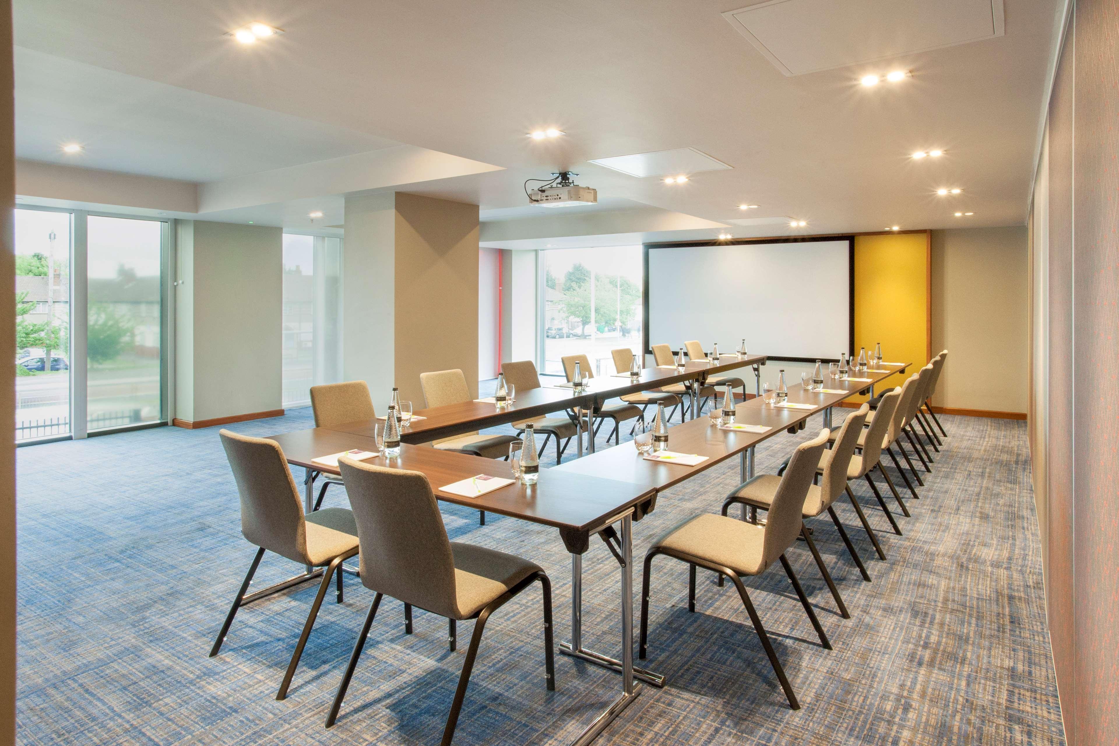 Hyatt Place West London Hayes Hillingdon Ngoại thất bức ảnh