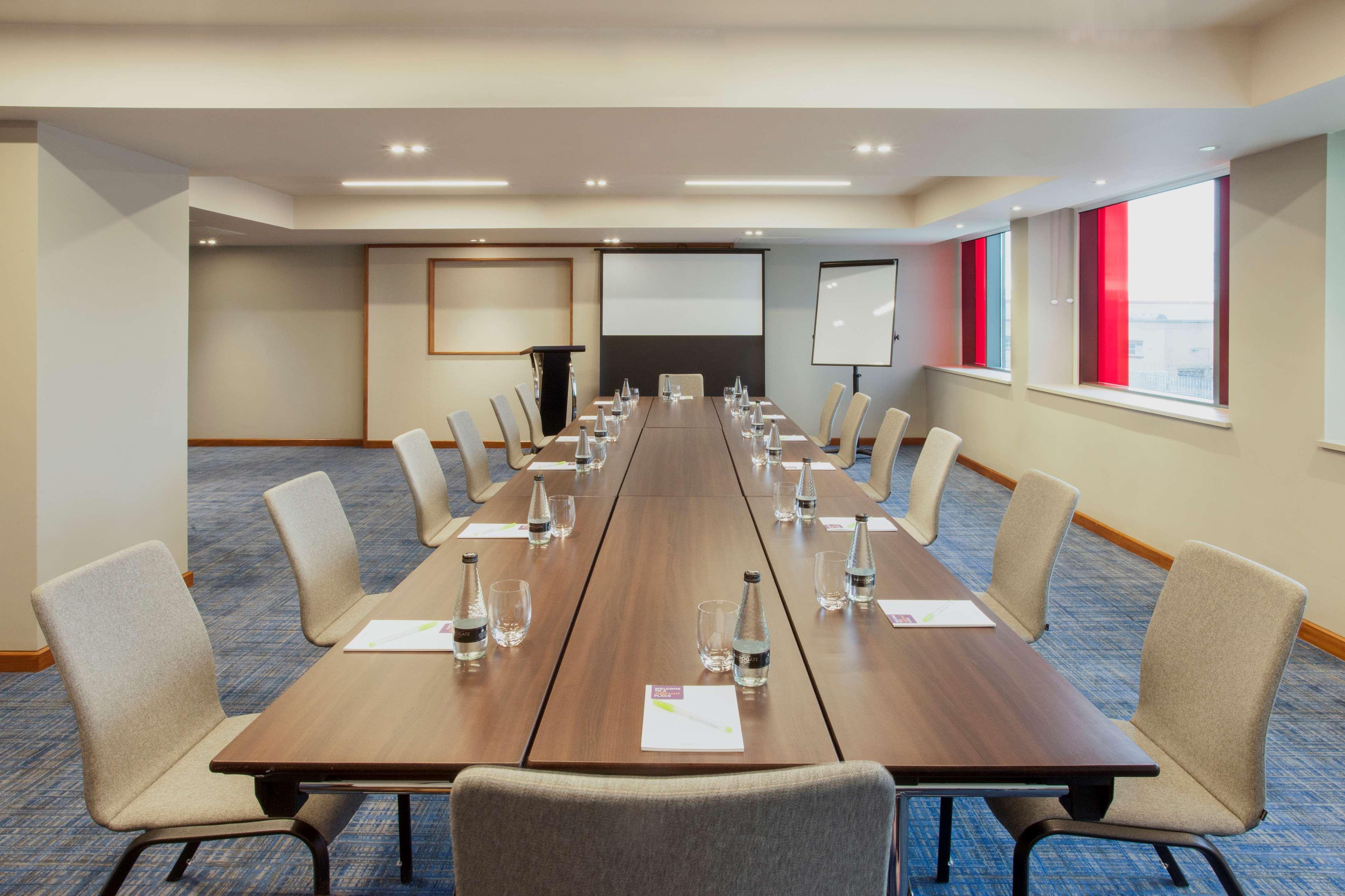 Hyatt Place West London Hayes Hillingdon Ngoại thất bức ảnh