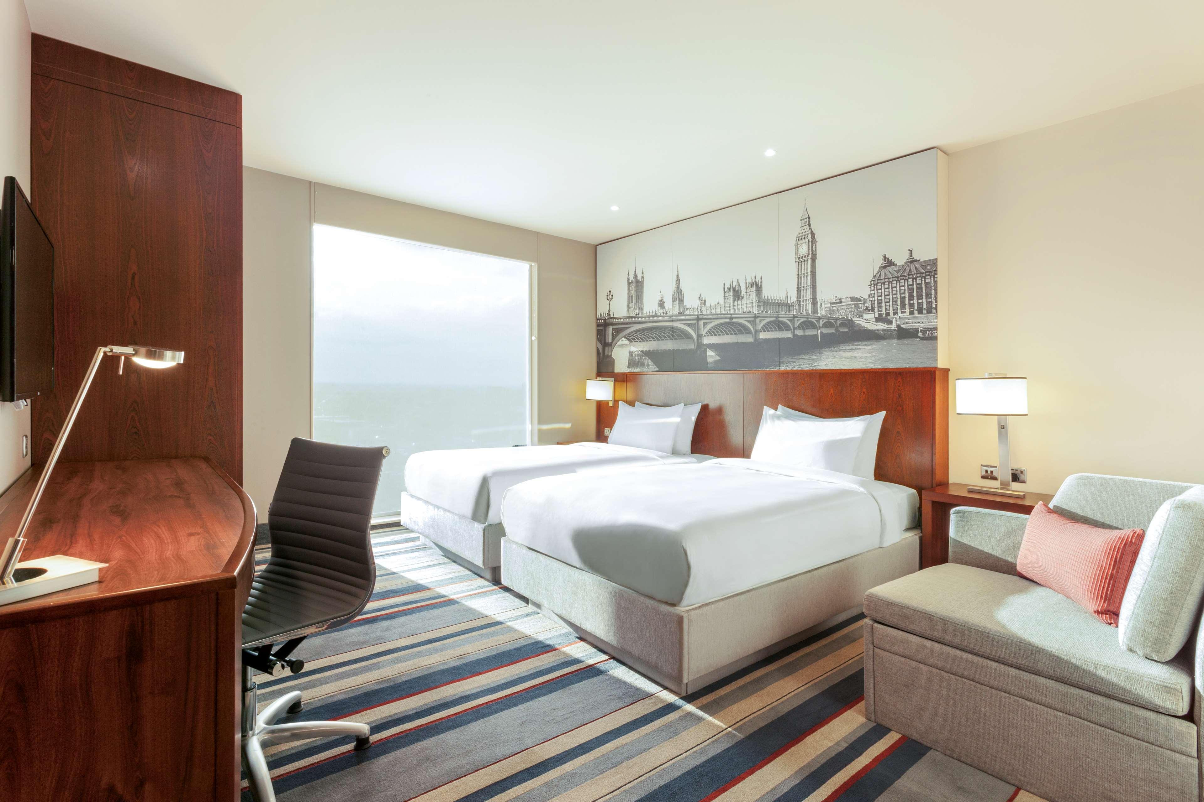 Hyatt Place West London Hayes Hillingdon Ngoại thất bức ảnh